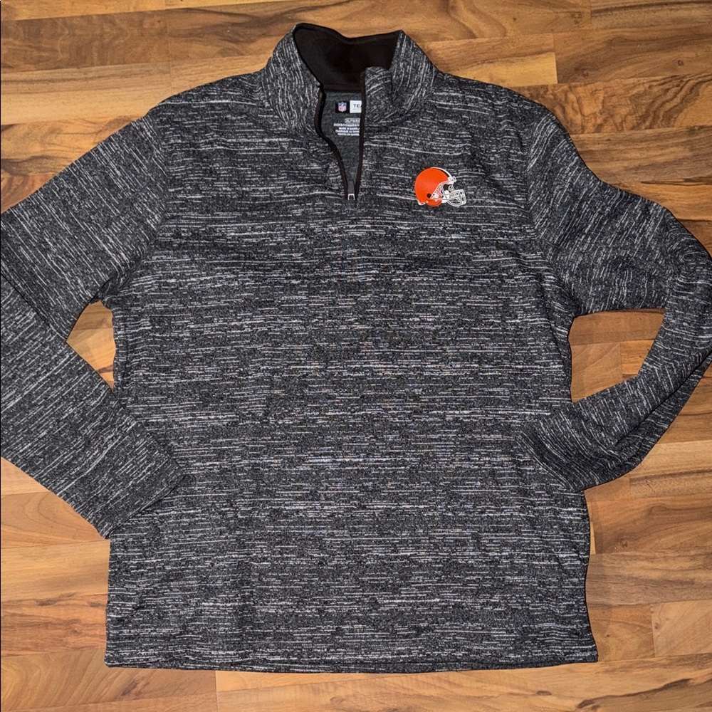 New NWOT NFL Cleveland Browns Quarter-Zip Pullover